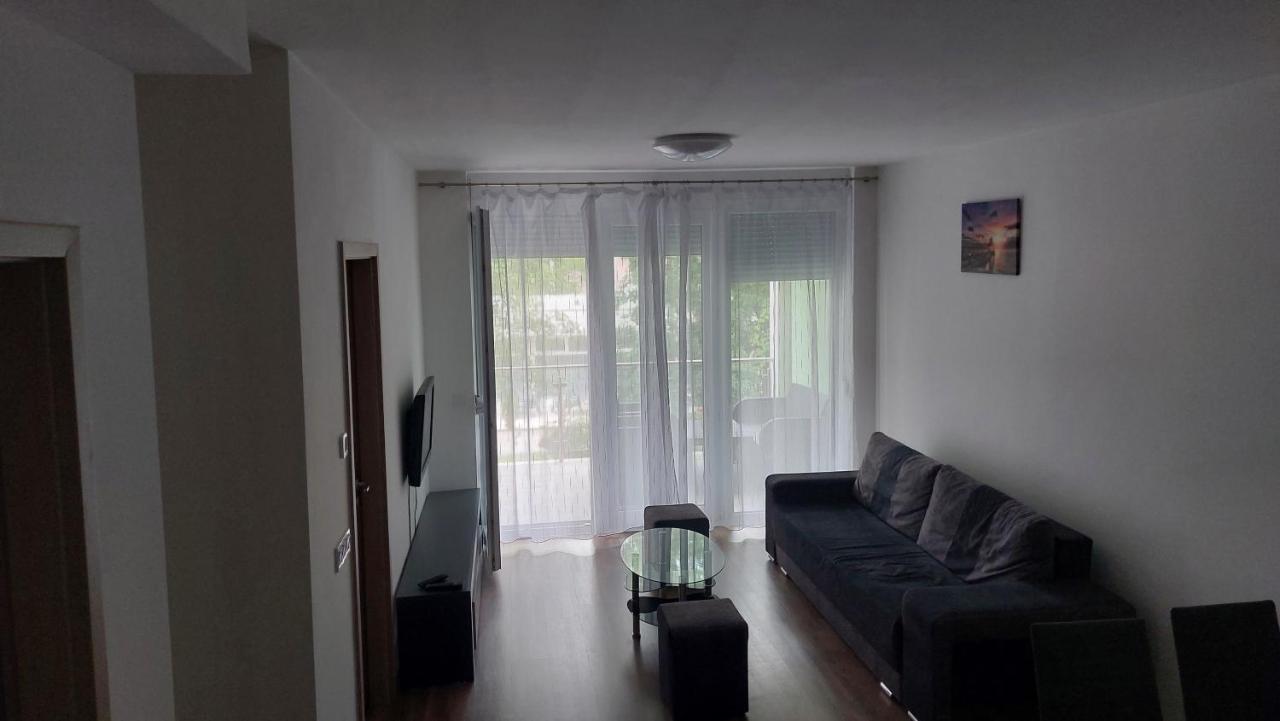 Lido Riviera Apartman 巴拉通雷勒 外观 照片